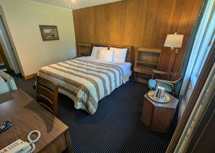 Mariner Motor Hotel